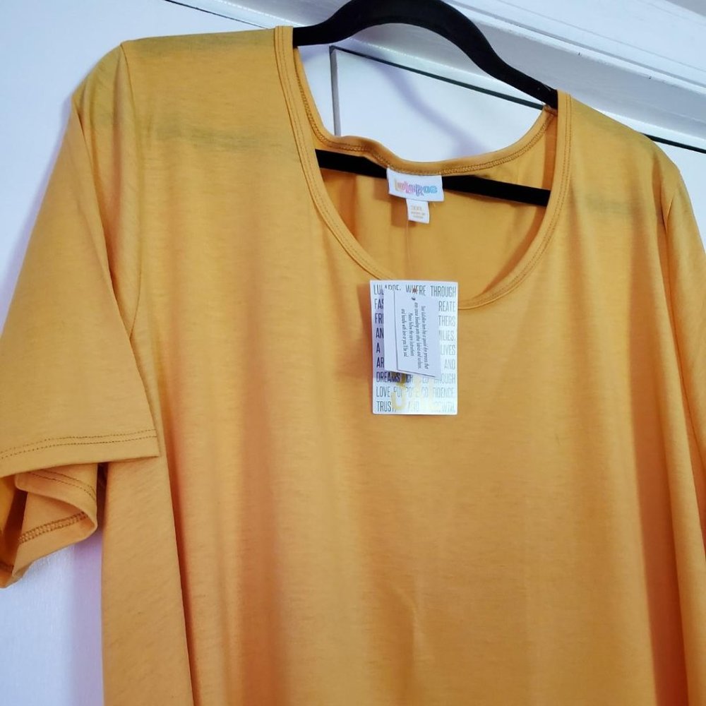 LuLaRoe  NWT 3XL Perfect T